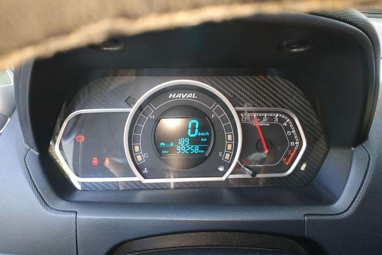 Used Haval H1 2017 Red Label 1.5L Manual Luxury Model Odometer Close Up
