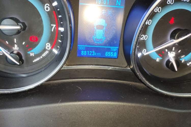 Used Haval H1 2017 Blue Label 1.5L AMT Luxury Model Odometer Close Up