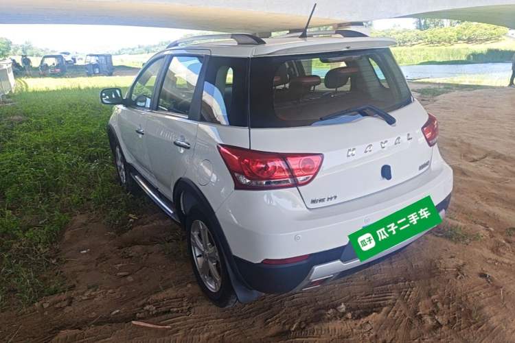 Used Haval H1 2017 Red-Label 1.5L AMT Luxury Model Rear Left 45 Deg