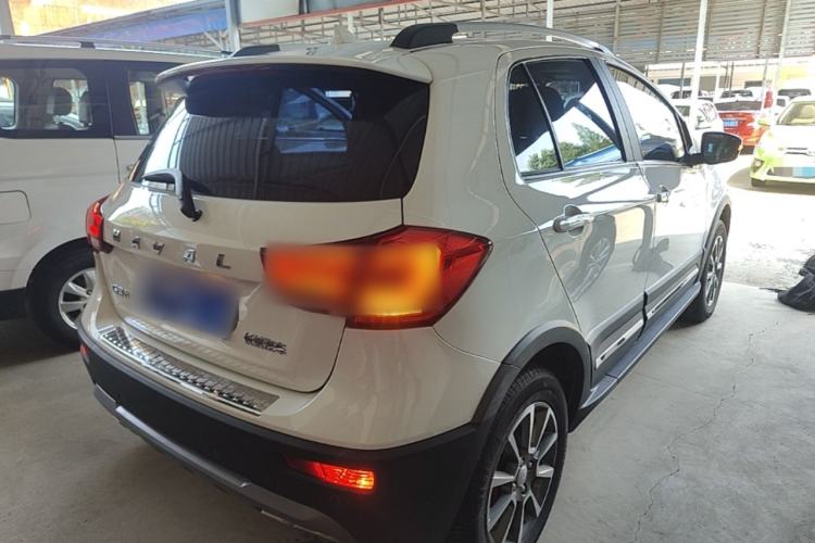 Used Haval H1 2017 Blue Label 1.5L AMT Standard Model Rear Right 45 Deg