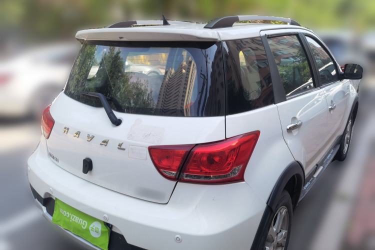 Used Haval H1 2017 Red-Label 1.5L AMT Luxury Model Rear Right 45 Deg