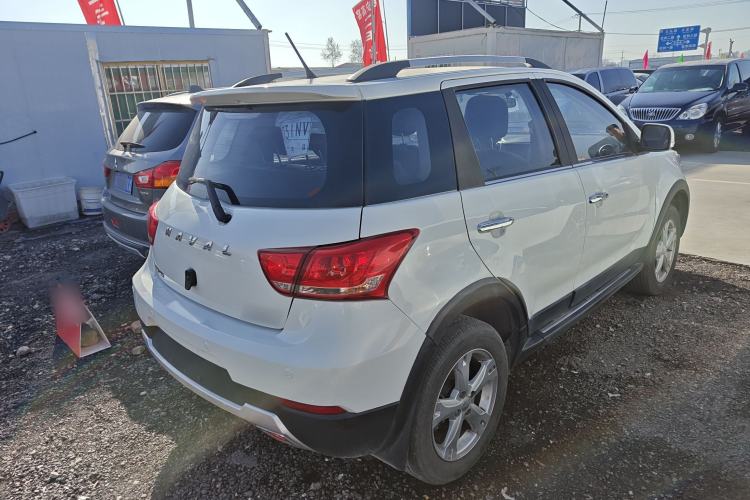 Used Haval H1 2017 Red-Label 1.5L AMT Luxury Model Rear Right 45 Deg