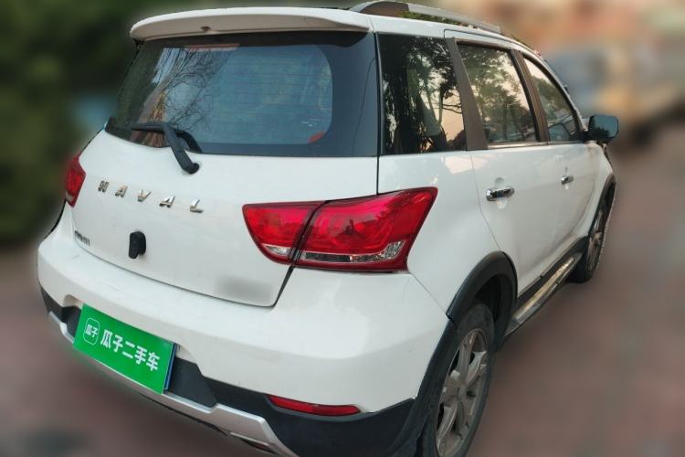 Used Haval H1 2017 Red-Label 1.5L AMT Comfort Model Rear Right 45 Deg