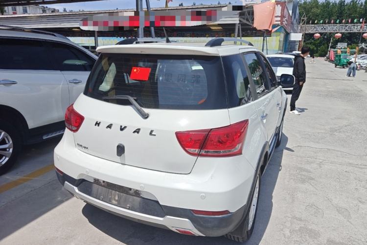 Used Haval H1 2017 Red-Label 1.5L AMT Luxury Model Rear Right 45 Deg