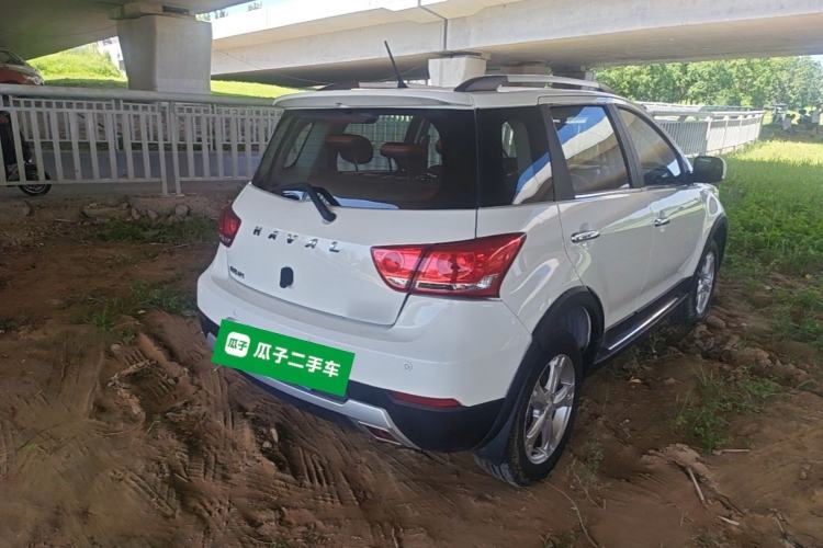 Used Haval H1 2017 Red-Label 1.5L AMT Luxury Model Rear Right 45 Deg