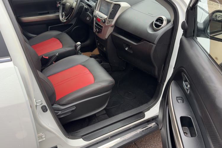 Used Haval H1 2017 Red-Label 1.5L AMT Luxury Model Right Front Seat