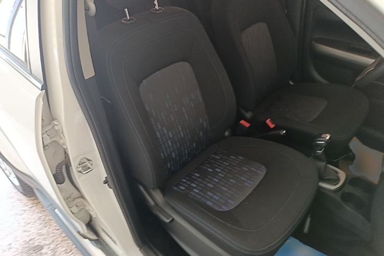 Used Haval H1 2017 Red-Label 1.5L AMT Comfort Model Right Front Seat