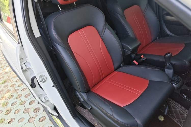 Used Haval H1 2017 Red Label 1.5L Manual Luxury Model Right Front Seat