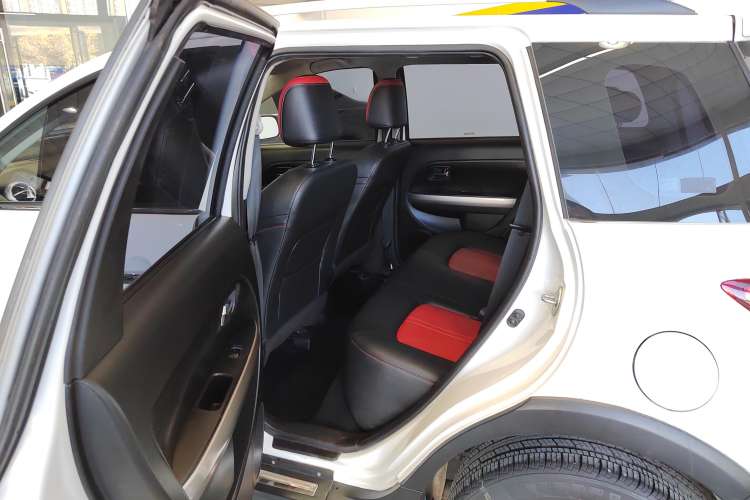 Used Haval H1 2017 Red-Label 1.5L AMT Luxury Model Right Rear Seat