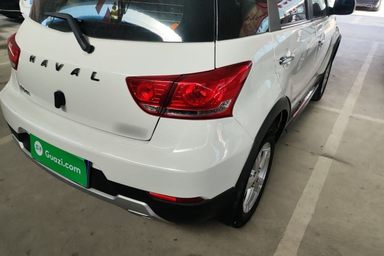 Used Haval H1 2017 Red-Label 1.5L Manual Comfort Model Right Rear Taillight