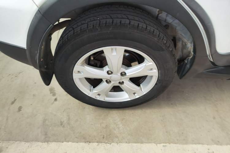 Used Haval H1 2017 Red-Label 1.5L Manual Comfort Model Right Rear Wheel Hub