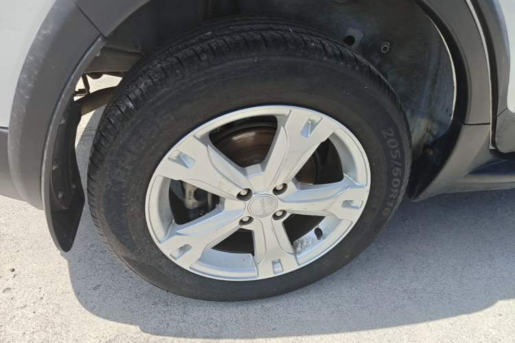Used Haval H1 2017 Red-Label 1.5L AMT Luxury Model Right Rear Wheel Hub