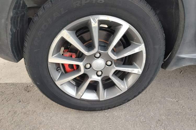 Used Haval H1 2017 Blue-Label 1.5L AMT Luxury Model Right Rear Wheel Hub