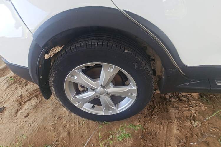 Used Haval H1 2017 Red-Label 1.5L AMT Luxury Model Right Rear Wheel Hub