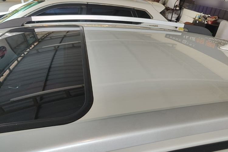 Used Haval H1 2017 Blue Label 1.5L AMT Standard Model Roof