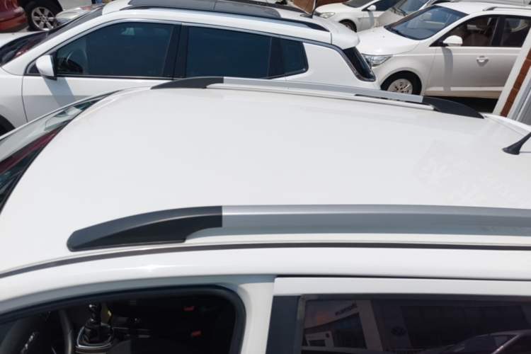 Used Haval H1 2017 Red-Label 1.5L Manual Comfort Model Roof