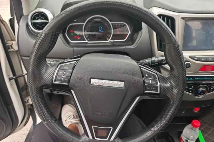 Used Haval H1 2017 Red Label 1.5L Manual Luxury Model Steering Wheel