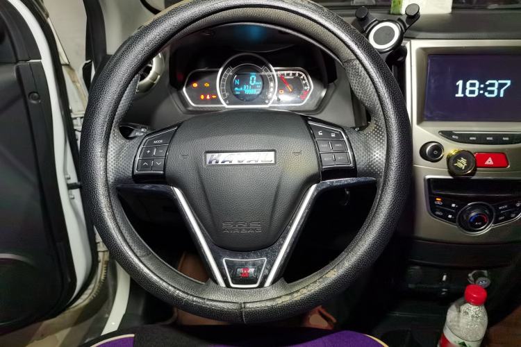Used Haval H1 2017 Red-Label 1.5L AMT Comfort Model Steering Wheel