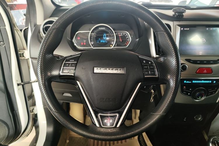 Used Haval H1 2017 Red-Label 1.5L Manual Comfort Model Steering Wheel