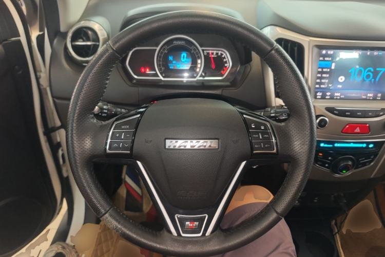 Used Haval H1 2017 Red-Label 1.5L AMT Luxury Model Steering Wheel