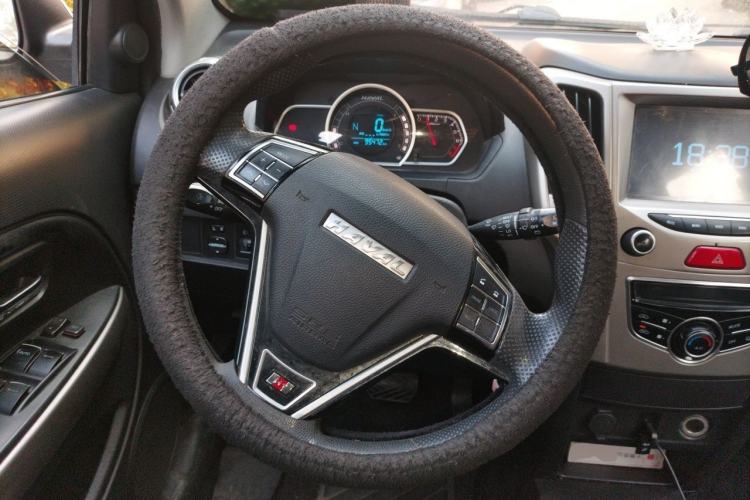 Used Haval H1 2017 Red-Label 1.5L AMT Comfort Model Steering Wheel
