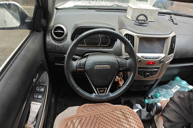 Used Haval H1 2017 Red-Label 1.5L AMT Luxury Model Steering Wheel