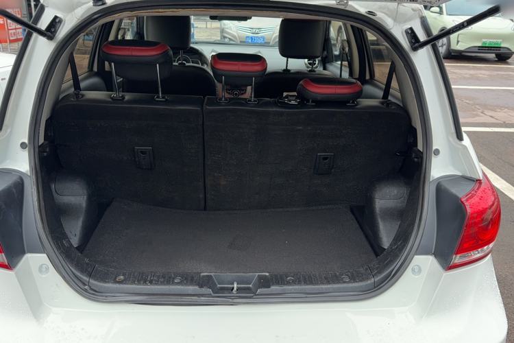 Used Haval H1 2017 Red-Label 1.5L AMT Luxury Model Trunk