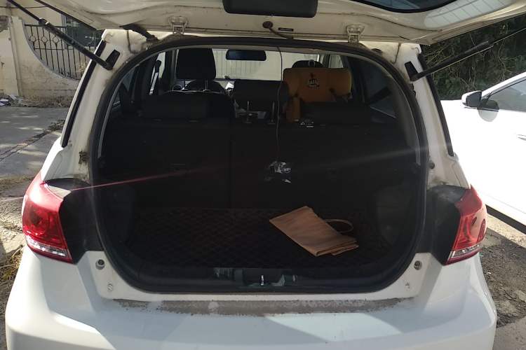 Used Haval H1 2017 Red-Label 1.5L AMT Comfort Model Trunk