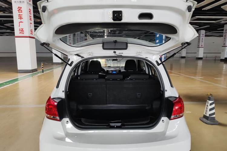 Used Haval H1 2017 Red-Label 1.5L AMT Comfort Model Trunk