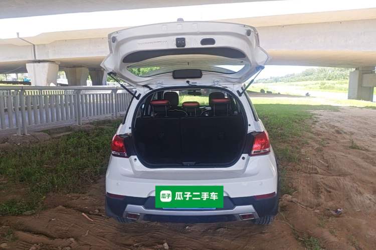 Used Haval H1 2017 Red-Label 1.5L AMT Luxury Model Trunk
