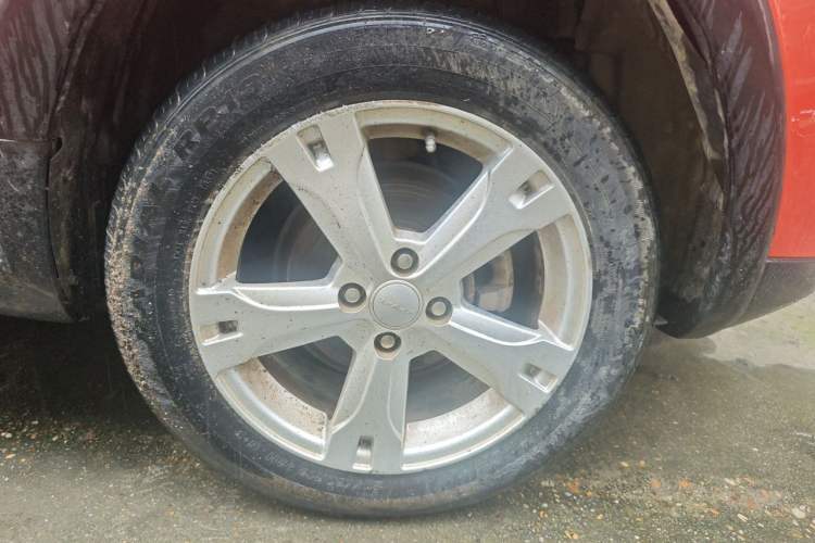 Used Haval H1 2017 Red-Label 1.5L AMT Luxury Model Right Front Wheel Hub