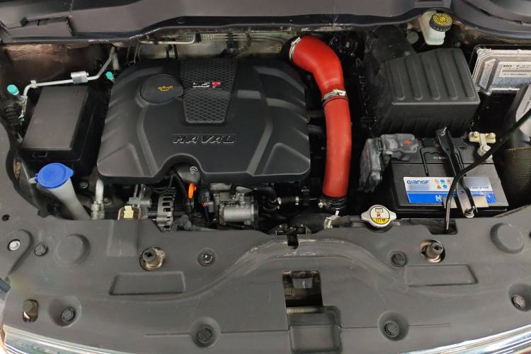 Used Haval H2 2015 1.5T Automatic Two-Wheel Drive Prestige Edition Engine Bay