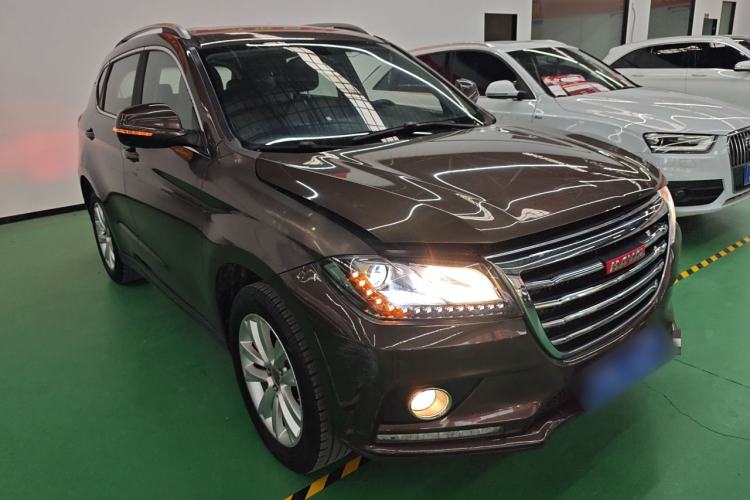 Used Haval H2 2015 1.5T Automatic Two-Wheel Drive Prestige Edition Front Right 45 Deg