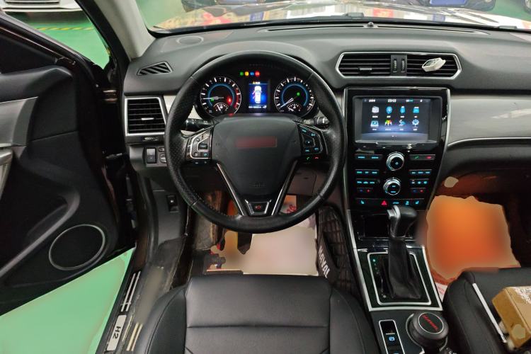 Used Haval H2 2015 1.5T Automatic Two-Wheel Drive Prestige Edition Steering Wheel