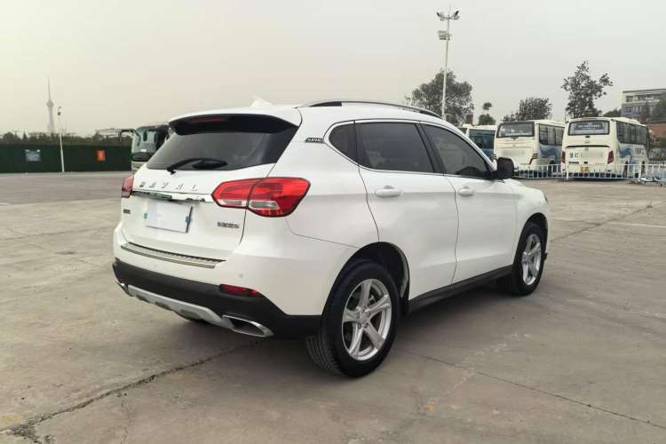 Used Haval H2 2018 1.5T Dual-Clutch Two-Wheel Drive Fashion Model China VI Standard Exterior 5