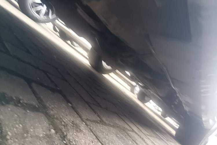 Used Haval H2 2014 1.5T Manual Two-Wheel Drive Elite Edition Chassis Front Left