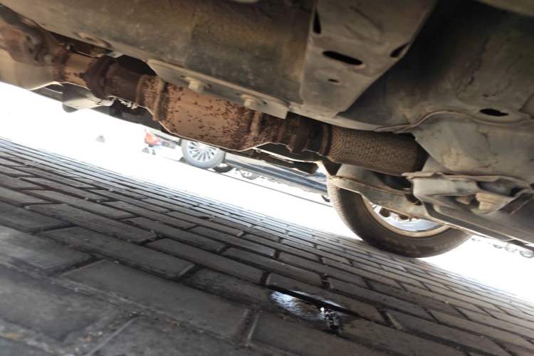 Used Haval H2 2014 1.5T Manual Two-Wheel Drive Prestige Edition Chassis Front Right