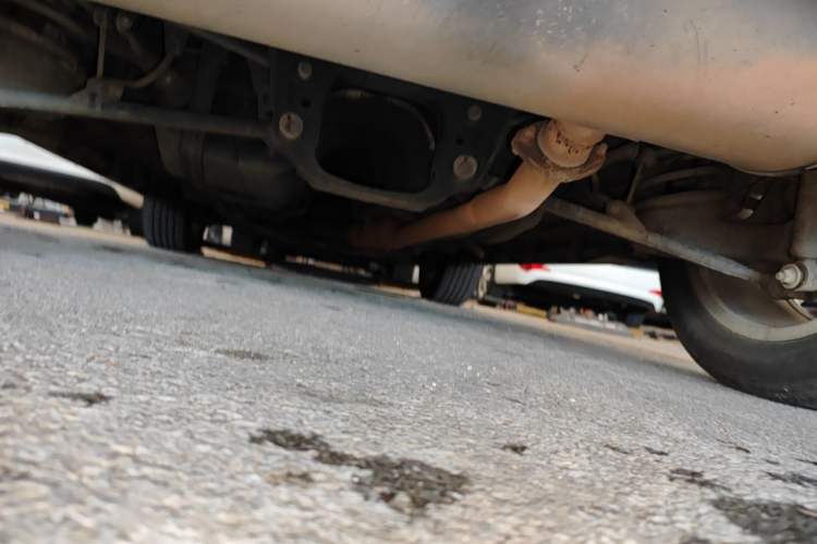 Used Haval H2 2014 1.5T Manual Two-Wheel Drive Elite Edition Chassis Rear