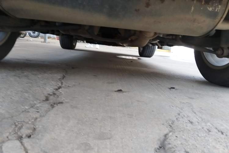 Used Haval H2 2014 1.5T Manual Two-Wheel Drive Elite Edition Chassis Rear