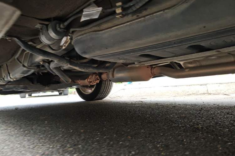 Used Haval H2 2014 1.5T Manual Two-Wheel Drive Elite Edition Chassis Rear Left