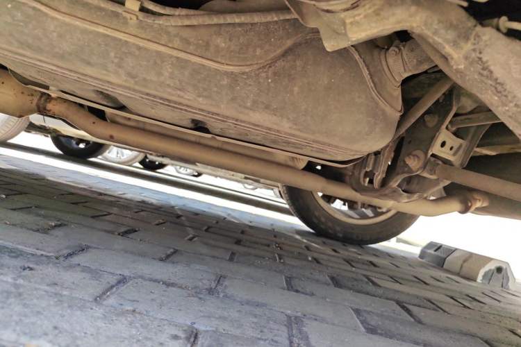 Used Haval H2 2014 1.5T Manual Two-Wheel Drive Prestige Edition Chassis Rear Left