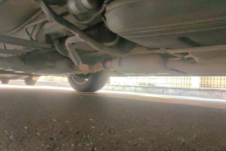 Used Haval H2 2014 1.5T Manual Two-Wheel Drive Prestige Edition Chassis Rear Left