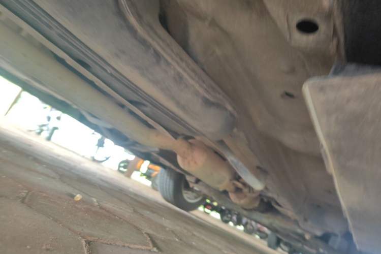 Used Haval H2 2014 1.5T Manual Two-Wheel Drive Elite Edition Chassis Rear Right