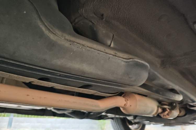 Used Haval H2 2014 1.5T Manual Two-Wheel Drive Elite Edition Chassis Rear Right