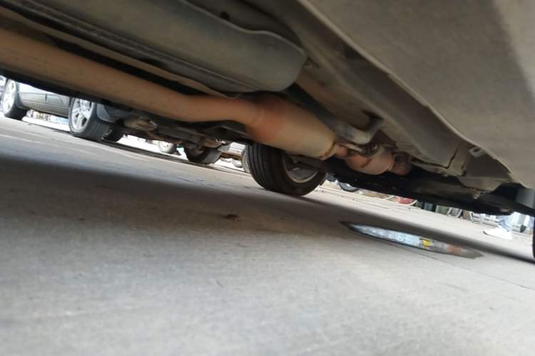 Used Haval H2 2014 1.5T Manual Two-Wheel Drive Elite Edition Chassis Rear Right
