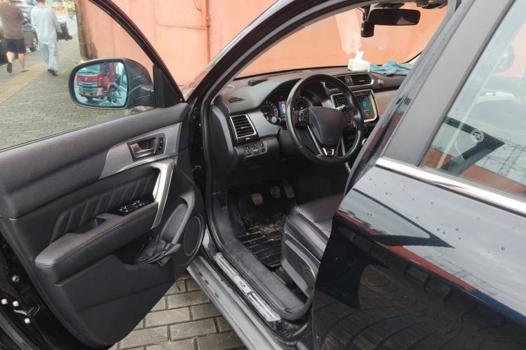 Used Haval H2 2014 1.5T Manual Two-Wheel Drive Elite Edition Driver Seat