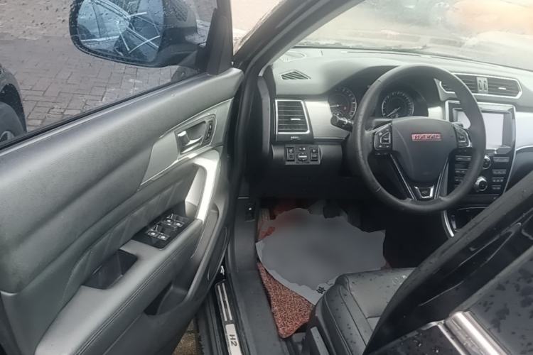 Used Haval H2 2014 1.5T Manual Two-Wheel Drive Elite Edition Driver Seat