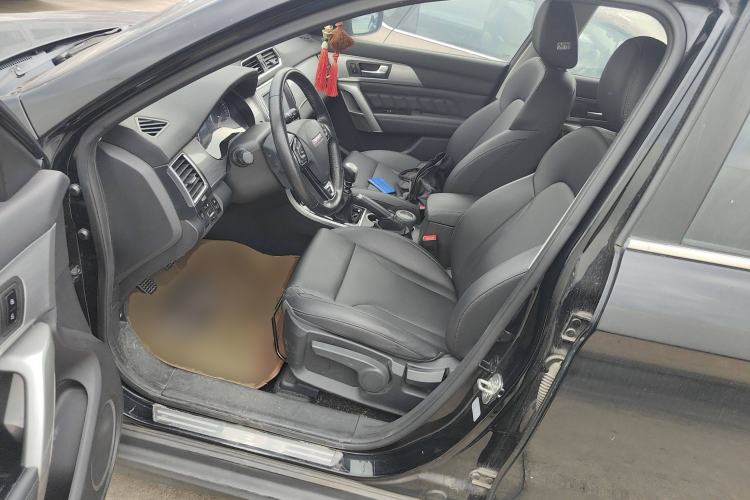 Used Haval H2 2014 1.5T Manual Two-Wheel Drive Elite Edition Driver Seat