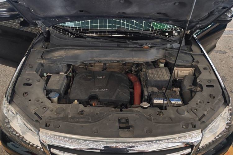 Used Haval H2 2014 1.5T Manual Two-Wheel Drive Elite Edition Engine Bay