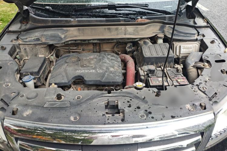 Used Haval H2 2014 1.5T Manual Two-Wheel Drive Elite Edition Engine Bay